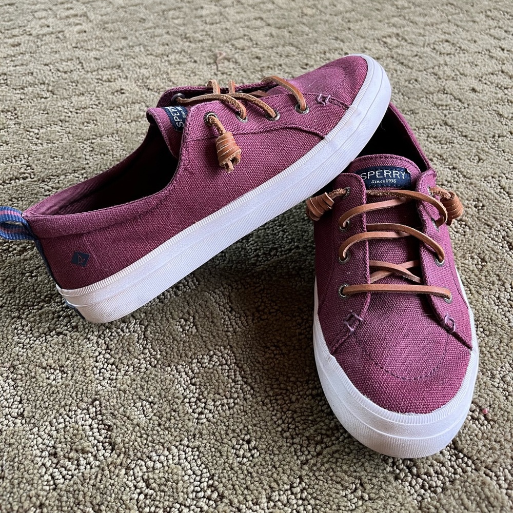 Sperry Crest Vibe Linen Women’s Sneakers - style STS84551